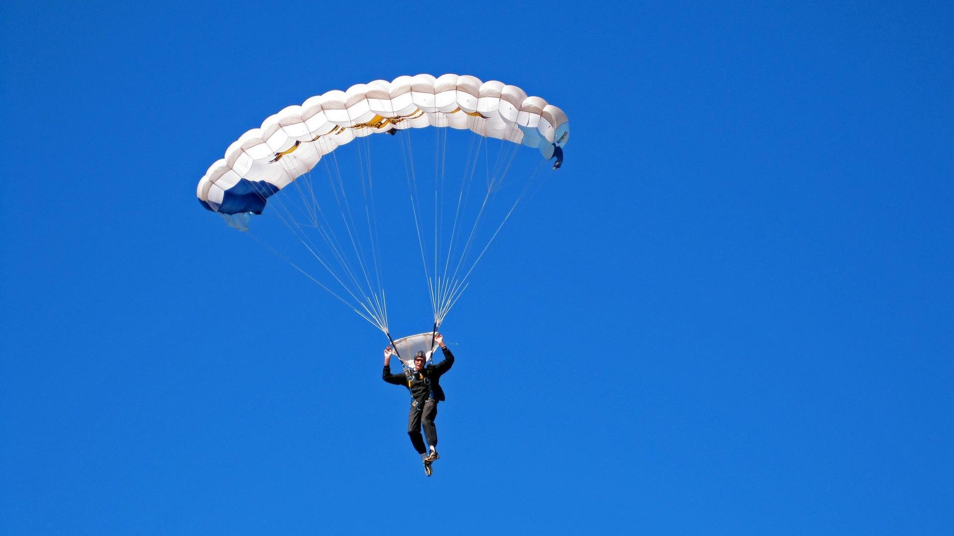 蒂姆连续五场比赛得分超过大胜，美国队挑战极限！